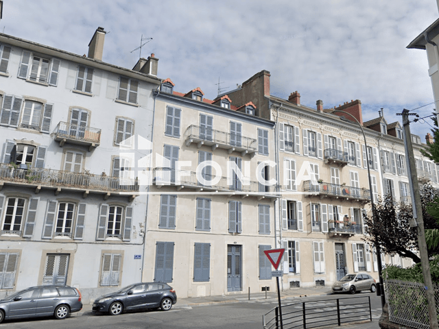 Appartement 3 pièces (53.8 m²) à louer - Pau (64000)