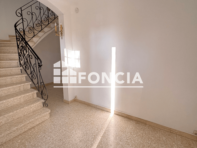 Maison 6 pièces (208.64 m²) à louer - Saint Jean De Vedas (34430)