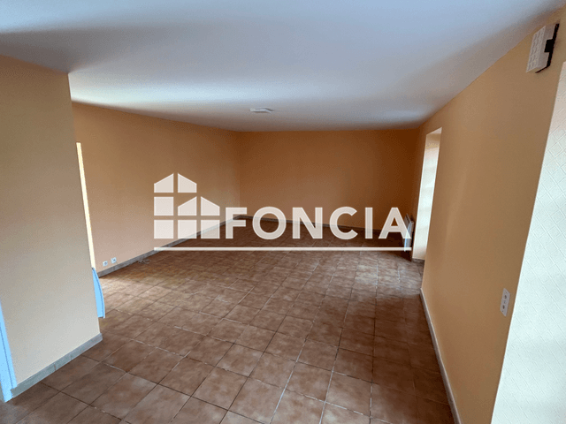 Maison 5 pièces (84.29 m²) à louer - Dol De Bretagne (35120)