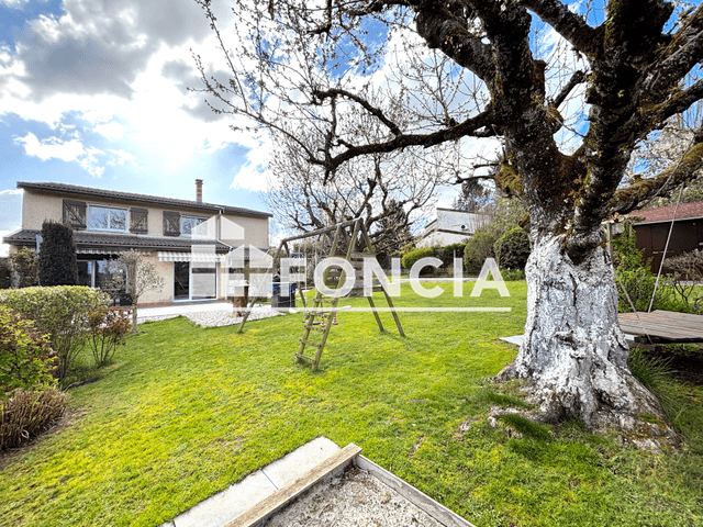 Maison 5 pièces (123.05 m²) à louer - Les Abrets En Dauphine (Fitilieu) (38490)