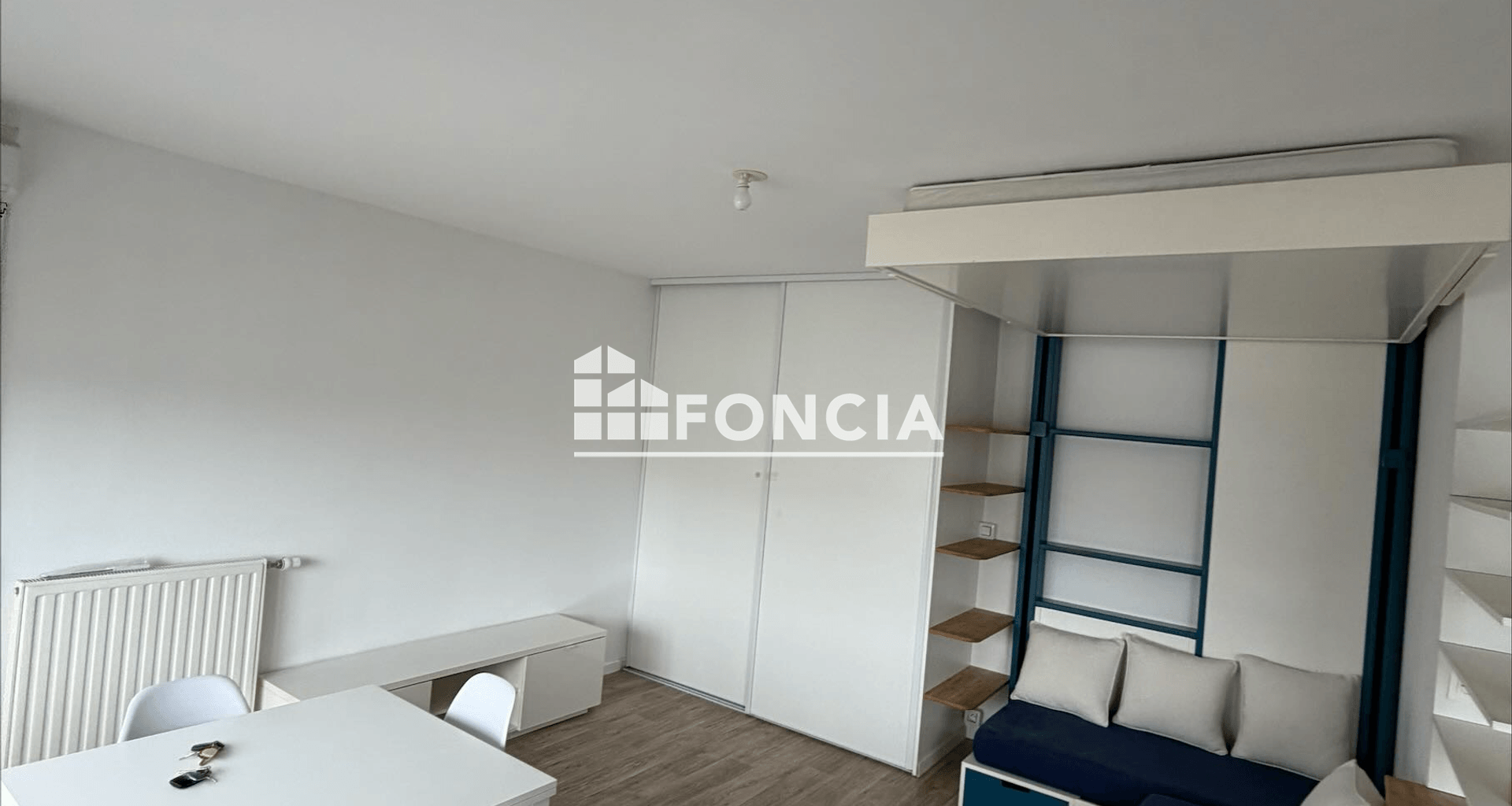 Studio meublé (33.4 m²) à louer - Les Ulis (91190)