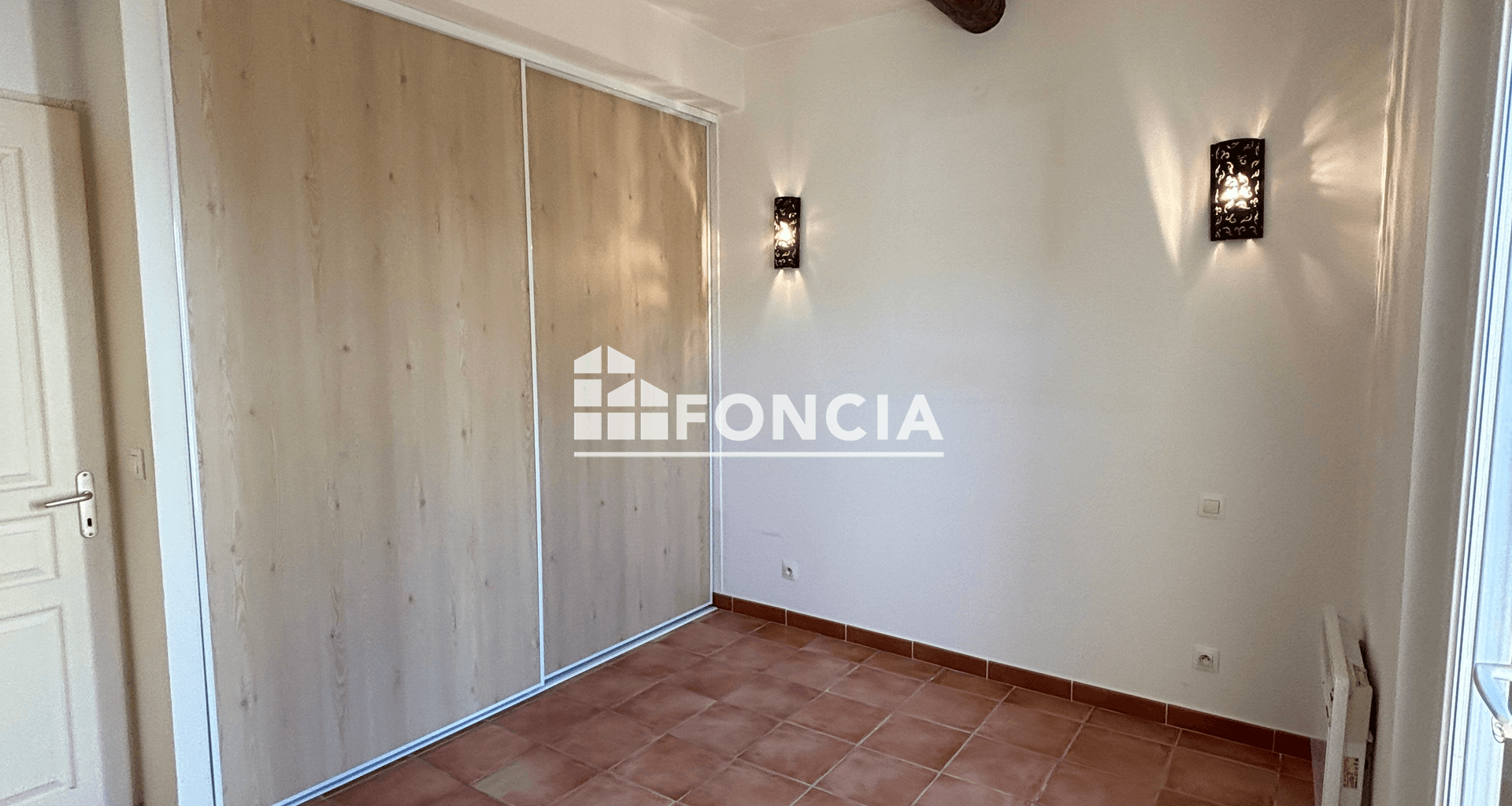 Appartement 2 pièces (37.58 m²) à louer - Pertuis (84120)