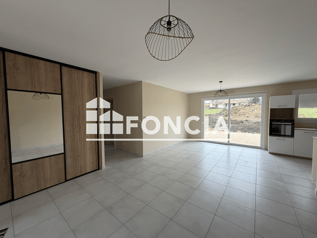 Maison 4 pièces (88.54 m²) à louer - Negrondes (24460)