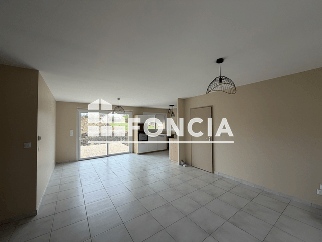 Maison 4 pièces (88.54 m²) à louer - Negrondes (24460)