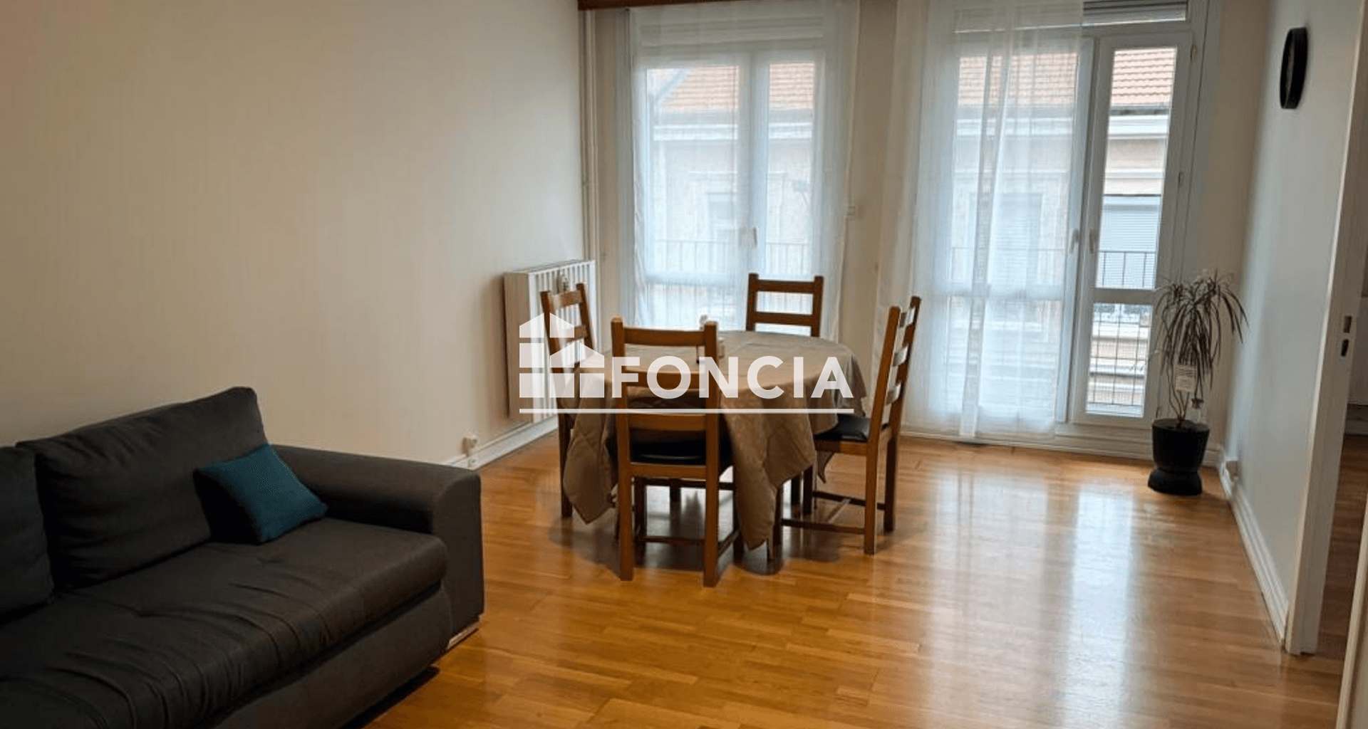 Appartement meublé 3 pièces (64 m²) à louer - Saint-étienne (42100)