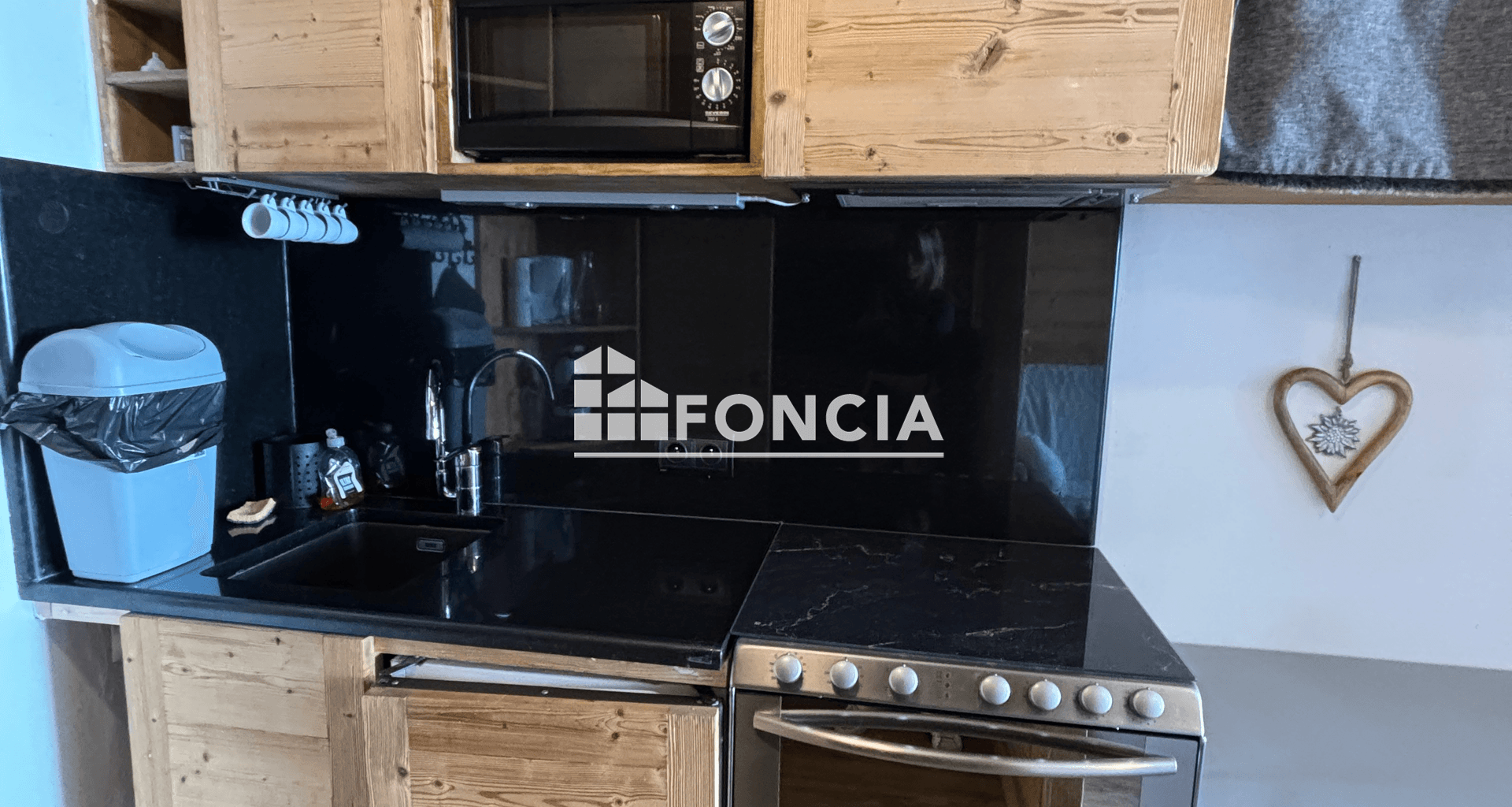 Studio 11 pièces (19 m²) à vendre - La Foux D'allos (04260)