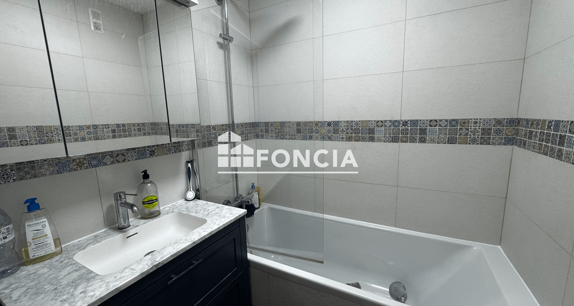 Appartement meublé 2 pièces (38.75 m²) à louer - Montrouge (92120)