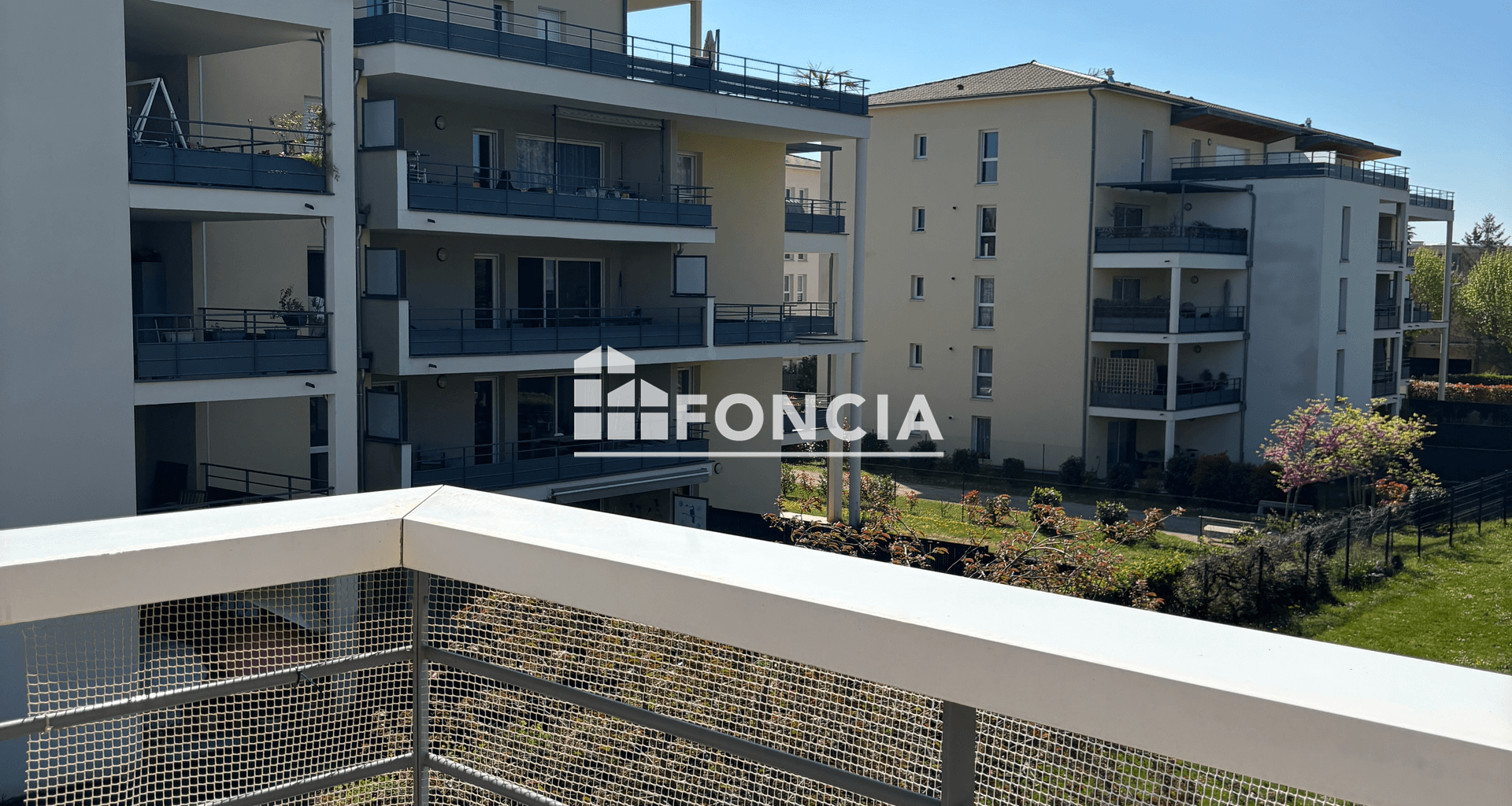 Appartement 3 pièces (75 m²) à vendre - Guilherand-granges (07500)