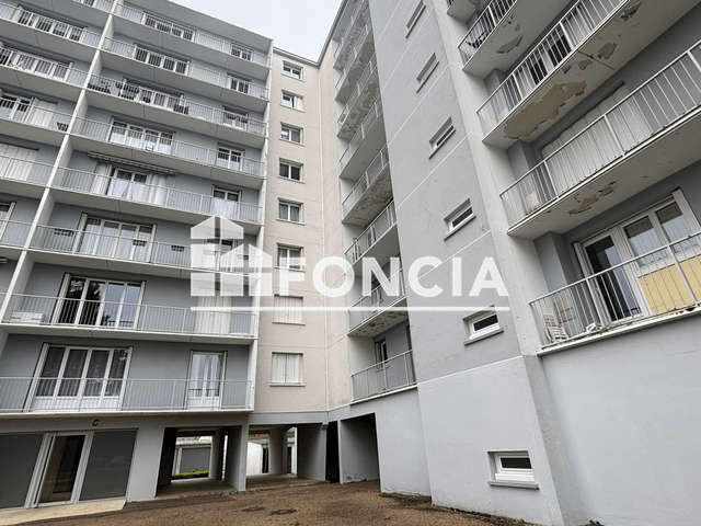 Appartement 2 pièces (49.17 m²) à louer - Luce (28110)