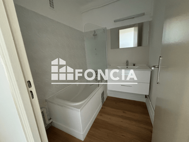 Appartement 4 pièces (65.35 m²) à louer - Marseille 13ᵉ (13013)