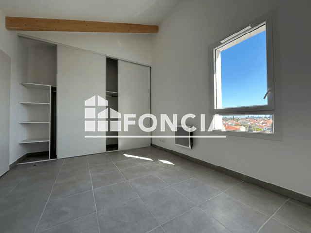 Appartement 3 pièces (90.35 m²) à louer - Port Saint Louis Du Rhone (13230)