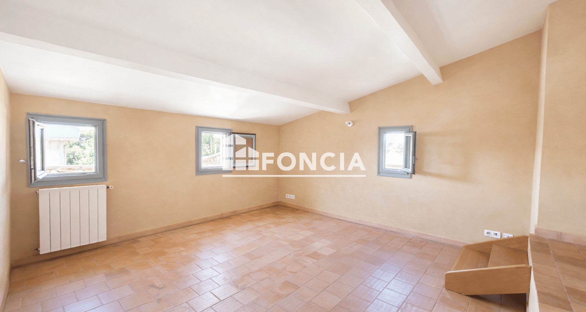 Appartement 3 pièces (70 m²) à vendre - Uzès (30700)