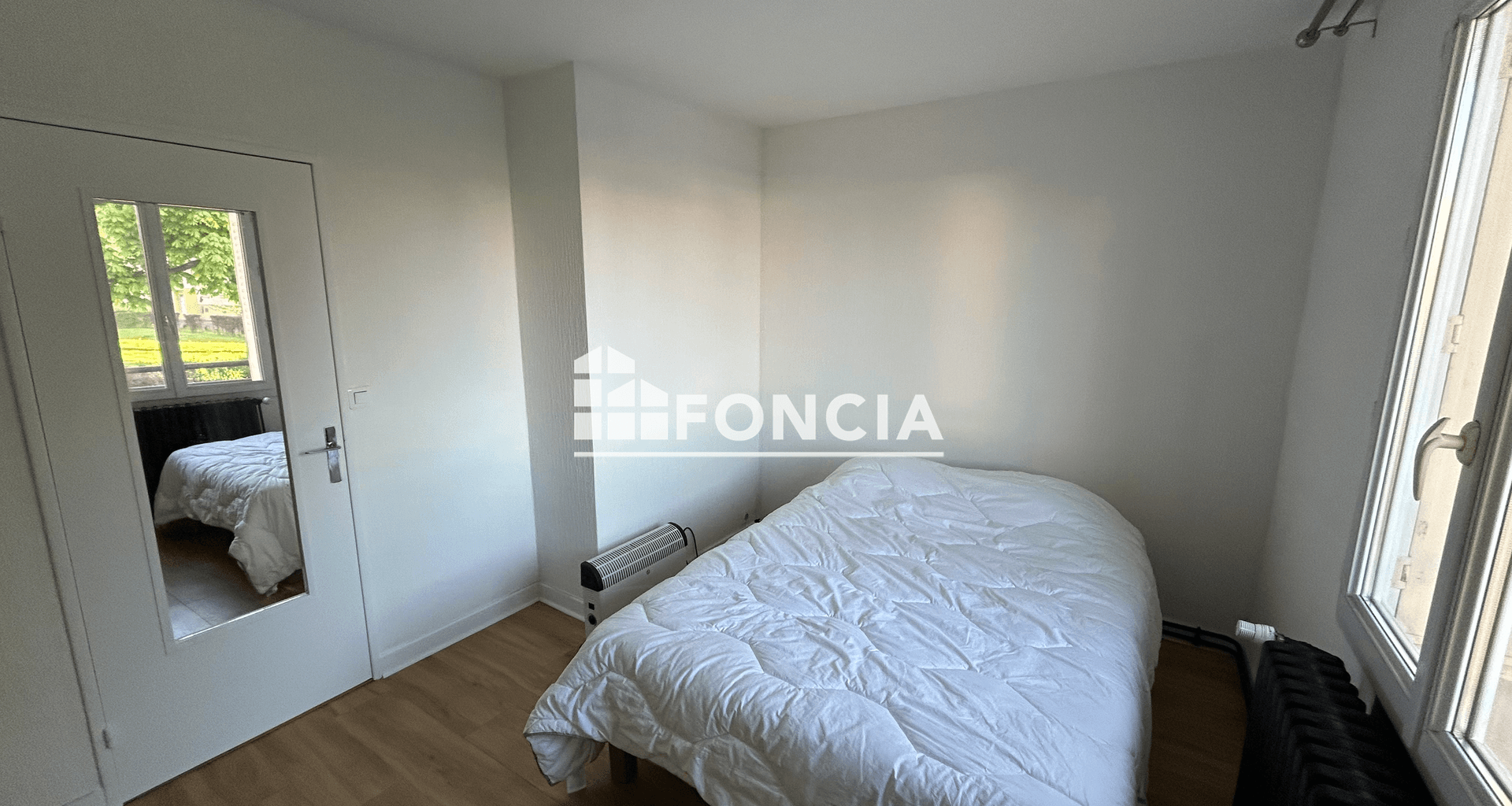 Appartement meublé 4 pièces (63.06 m²) à louer - Roanne (42300)