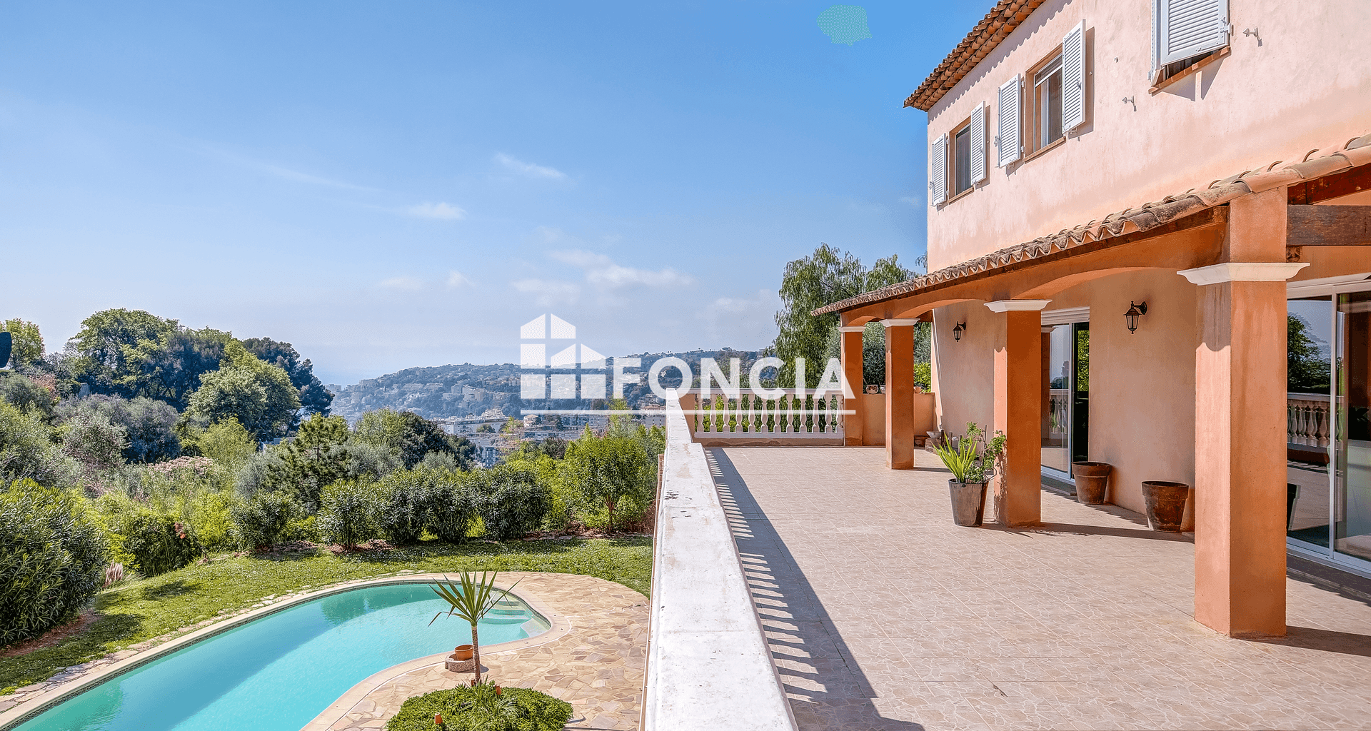 Maison 6 pièces (300 m²) à vendre - Nice (06100)