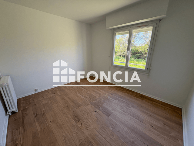Appartement 3 pièces (54 m²) à louer - Pineuilh (33220)