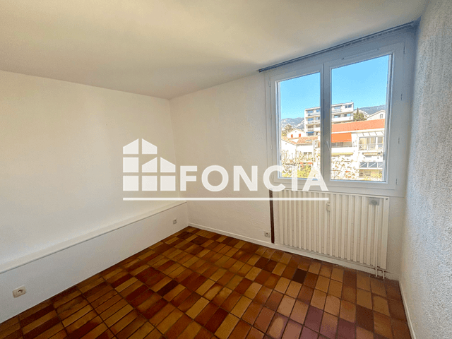 Appartement 2 pièces (33.36 m²) à louer - Toulon (83000)