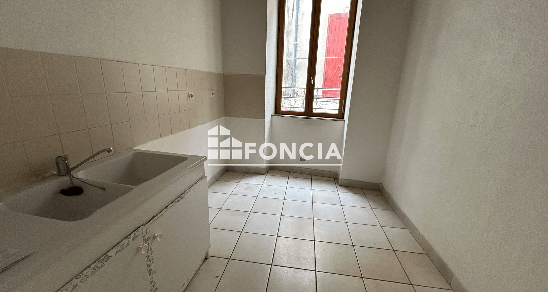 Appartement 2 pièces (45.34 m²) à vendre - Pont-saint-esprit (30130)