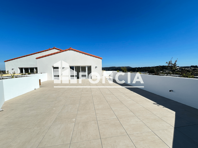 Appartement 5 pièces (100.3 m²) à louer - Istres (13800)