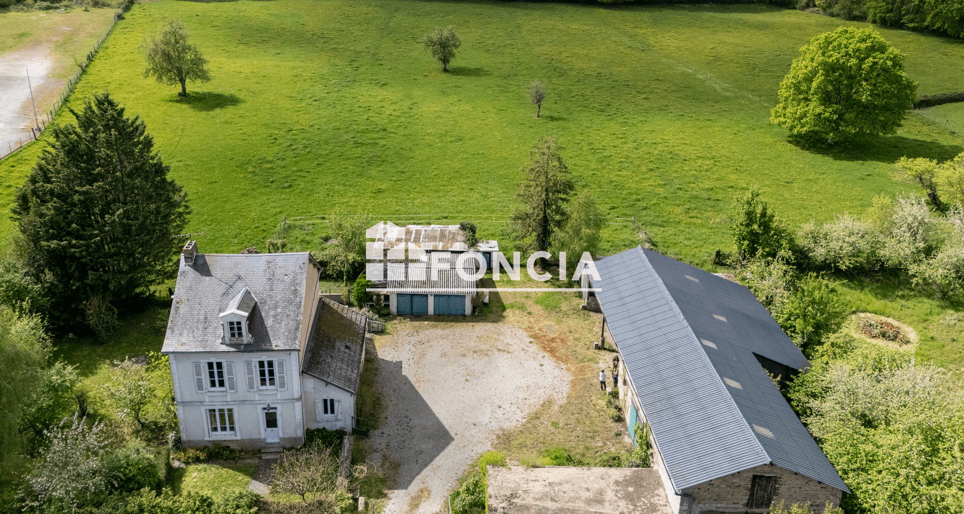 Maison 8 pièces (160 m²) à vendre - Fresnay-sur-sarthe (72130)