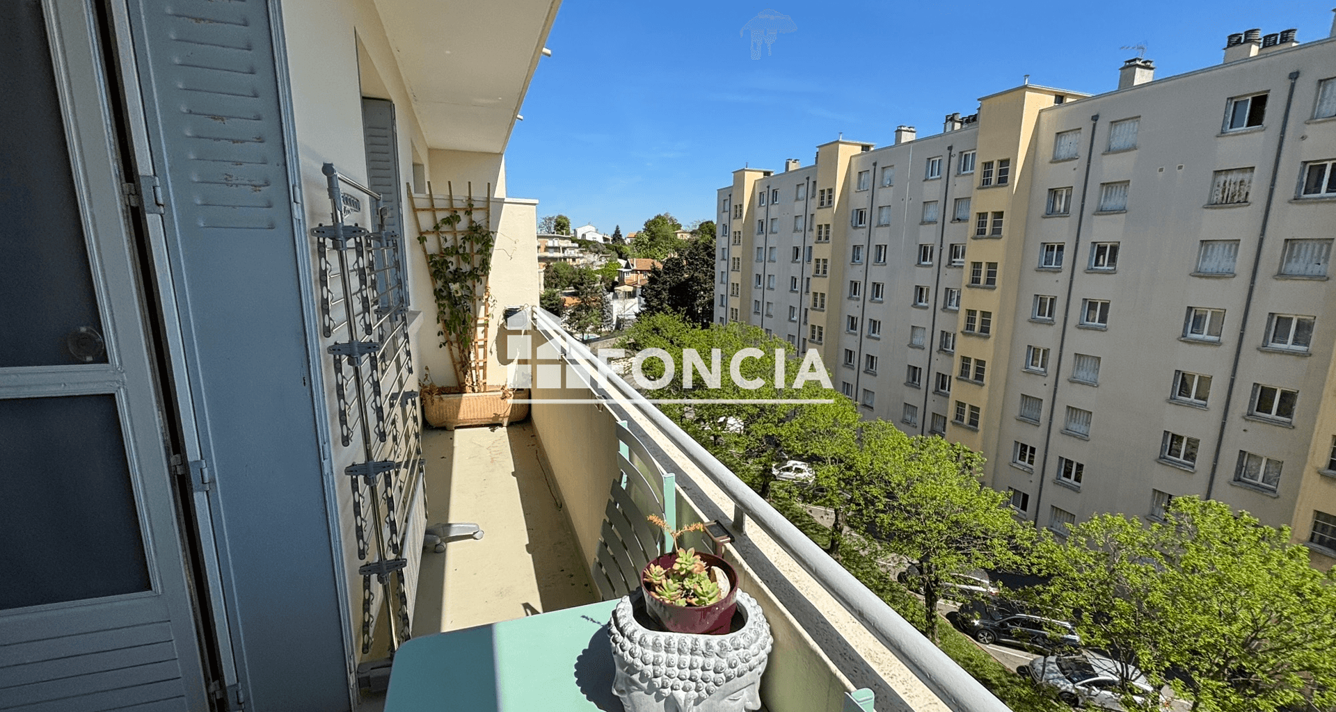 Appartement meublé 4 pièces (63.3 m²) à louer - Bourg-lès-valence (26500)