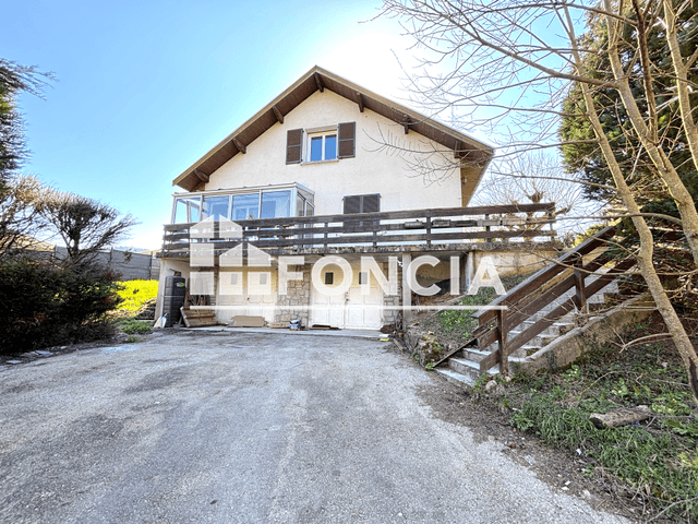 Maison 6 pièces (167.83 m²) à louer - Coublevie (38500)