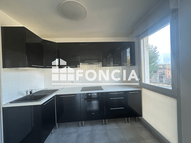 Appartement 2 pièces (51.22 m²) à louer - Saint Martin D'heres (38400)