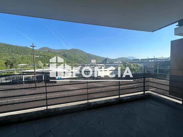 Appartement 2 pièces (51.22 m²) à louer - Saint Martin D'heres (38400)