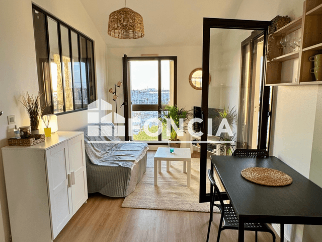 Appartement meublé 2 pièces (31.76 m²) à louer - La Rochelle (17000)