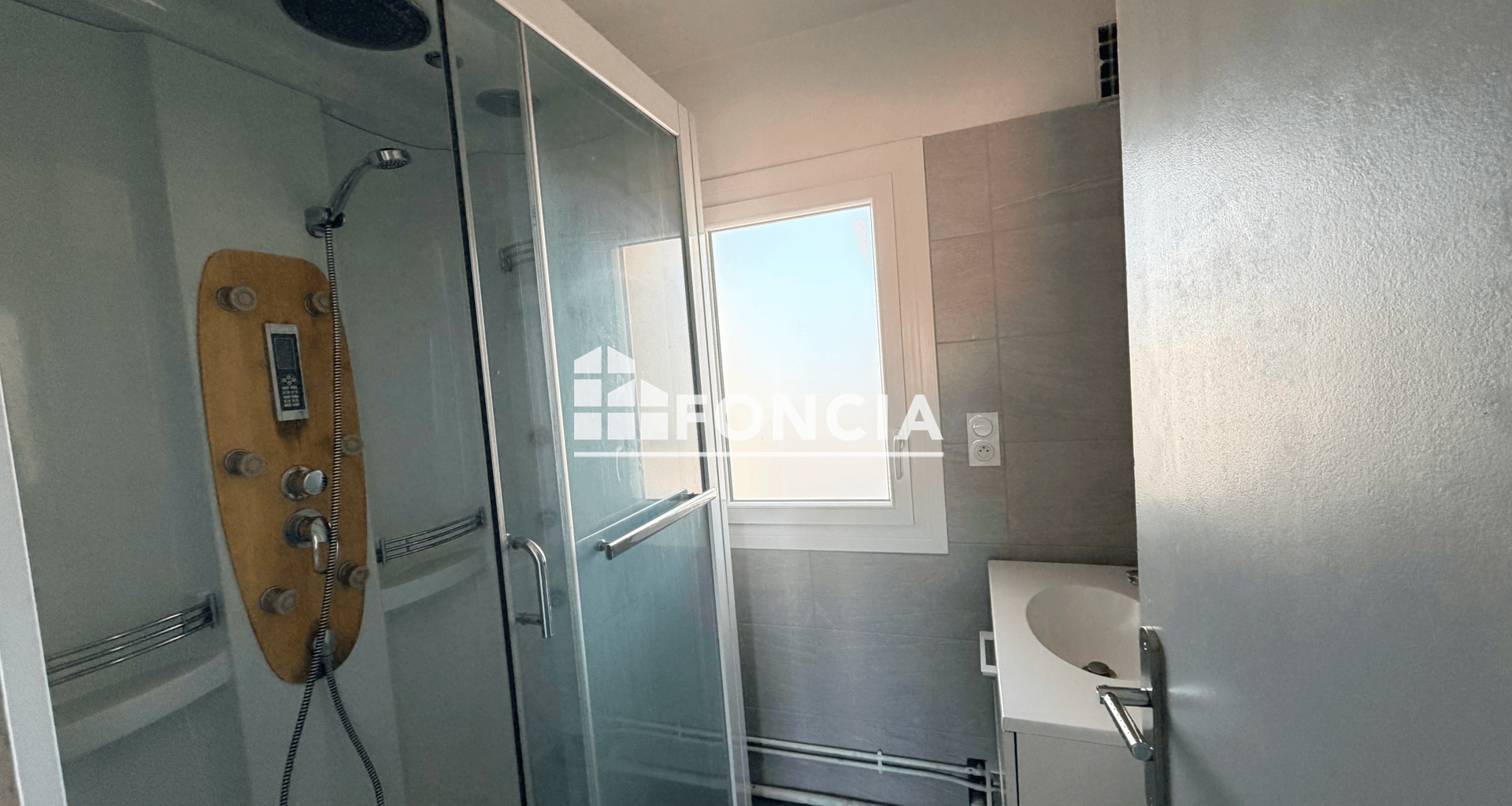Appartement 3 pièces (61.4 m²) à louer - Le Coteau (42120)