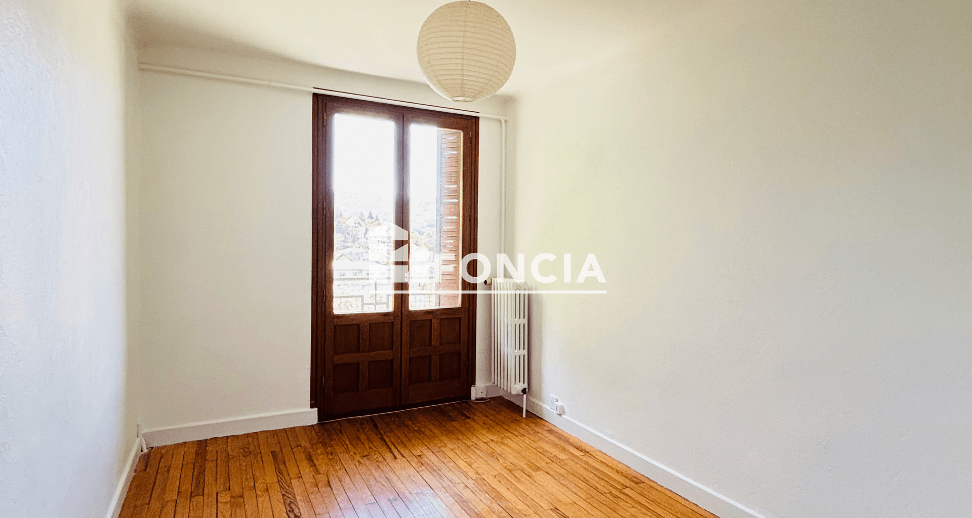 Appartement 5 pièces (75.91 m²) à louer - Chambéry (73000)