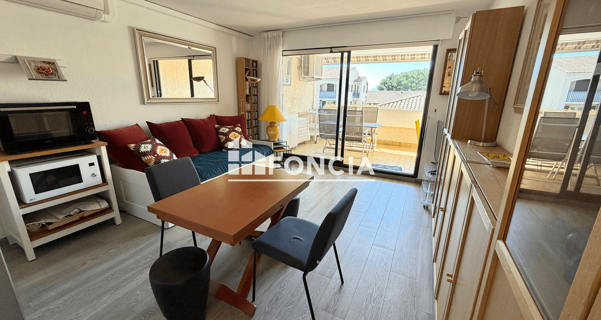 Appartement 2 pièces (35 m²) à vendre - Saint-cyr-sur-mer (83270)