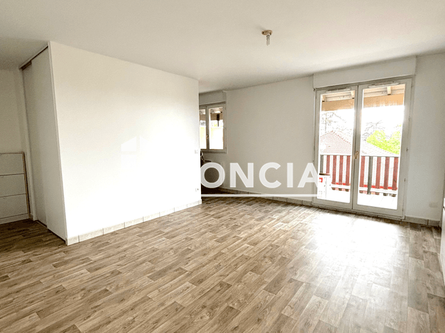 Appartement 2 pièces (46.3 m²) à louer - La Cote Saint Andre (38260)