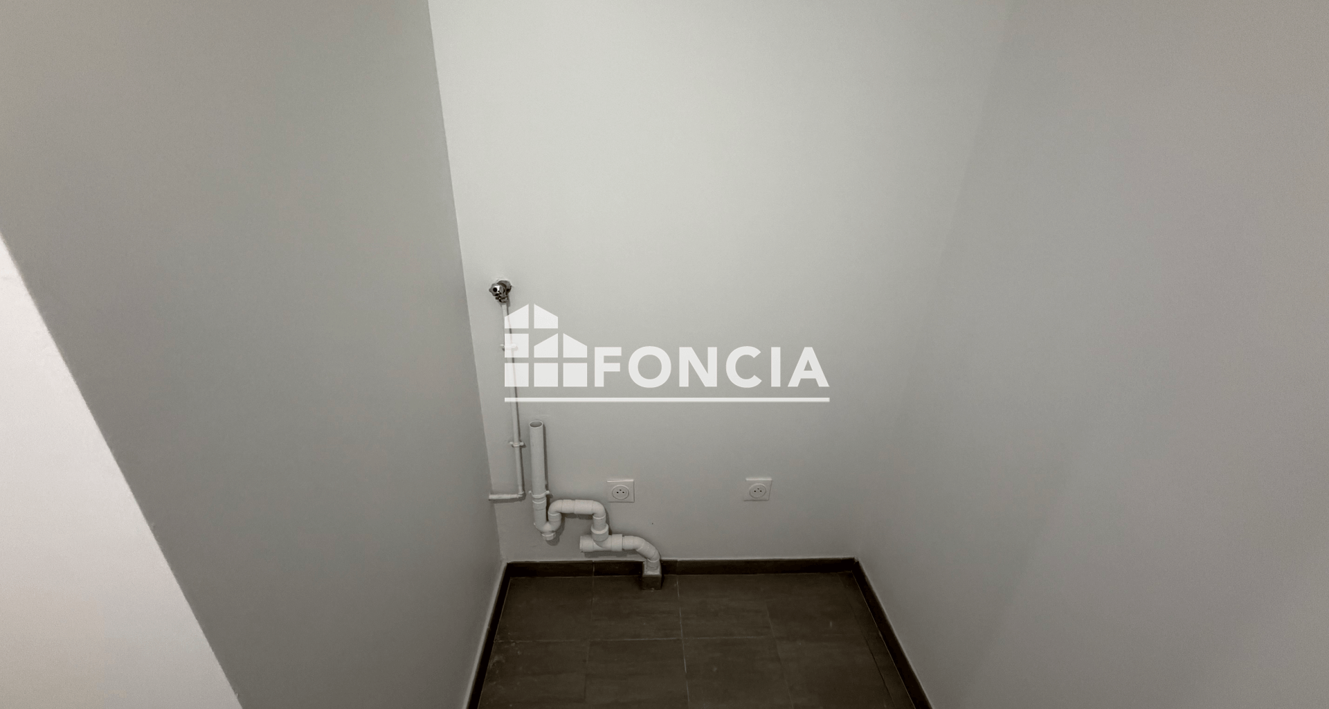 Appartement 4 pièces (93.94 m²) à louer - Evry (91000)