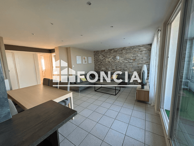 Appartement meublé 4 pièces (63.68 m²) à louer - La Mulatiere (69350)