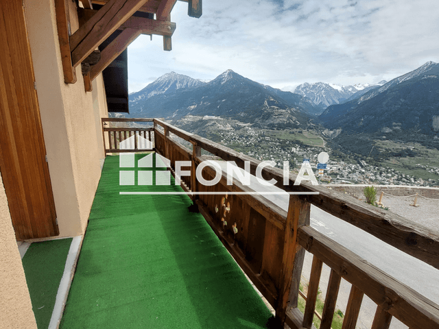 Appartement 3 pièces (80.12 m²) à louer - Puy Saint Pierre (05100)