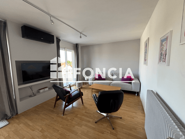 Appartement meublé 4 pièces (77.53 m²) à louer - Lons (64140)