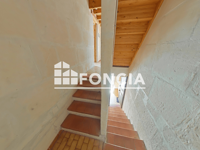 Appartement 3 pièces (95.32 m²) à louer - Arles (13200)