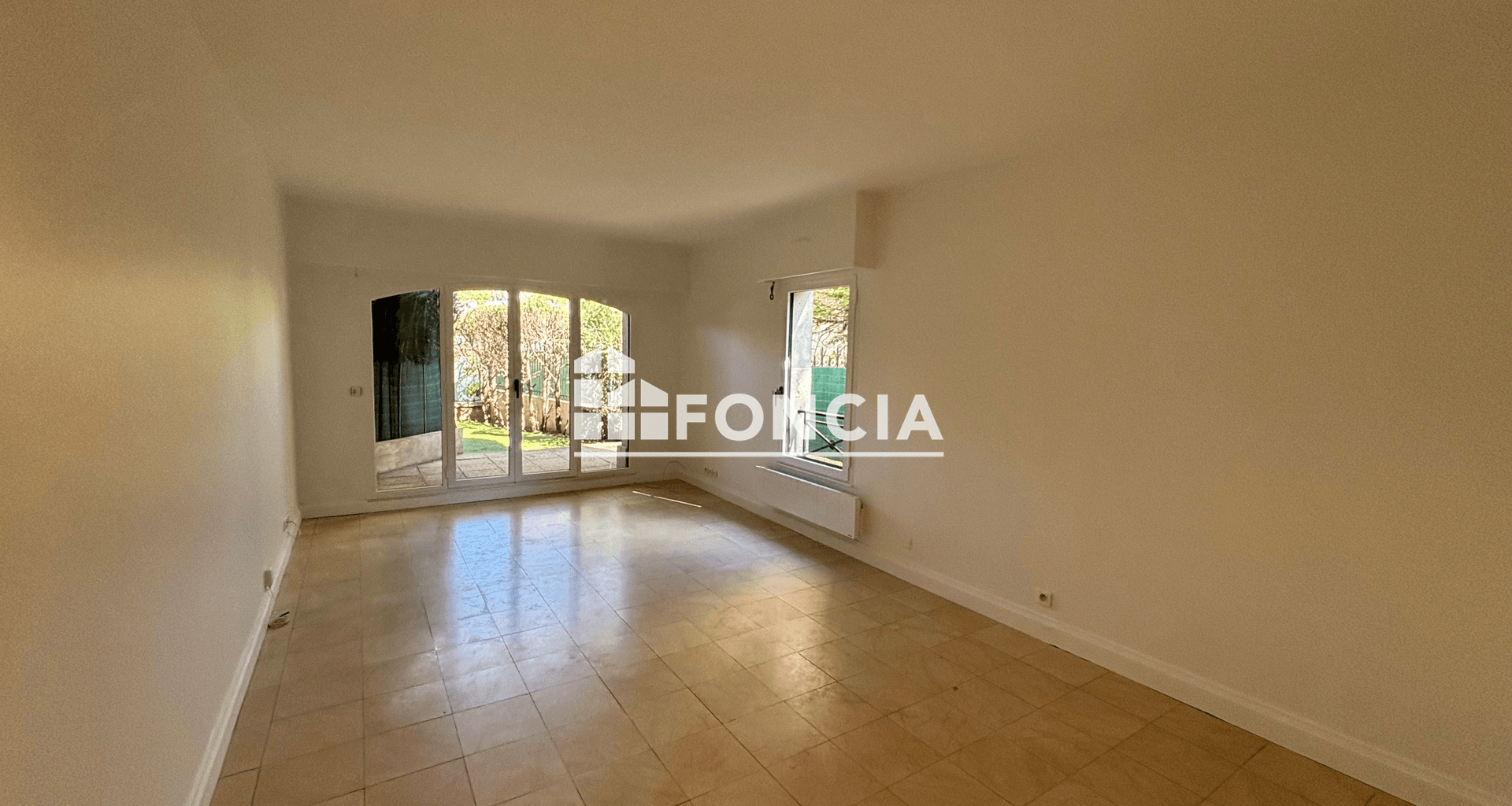 Appartement 2 pièces (55.9 m²) à louer - Neuilly-sur-seine (92200)