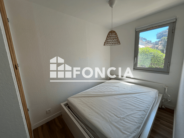 Appartement meublé 2 pièces (28.05 m²) à louer - Six-fours Les Plages (83140)
