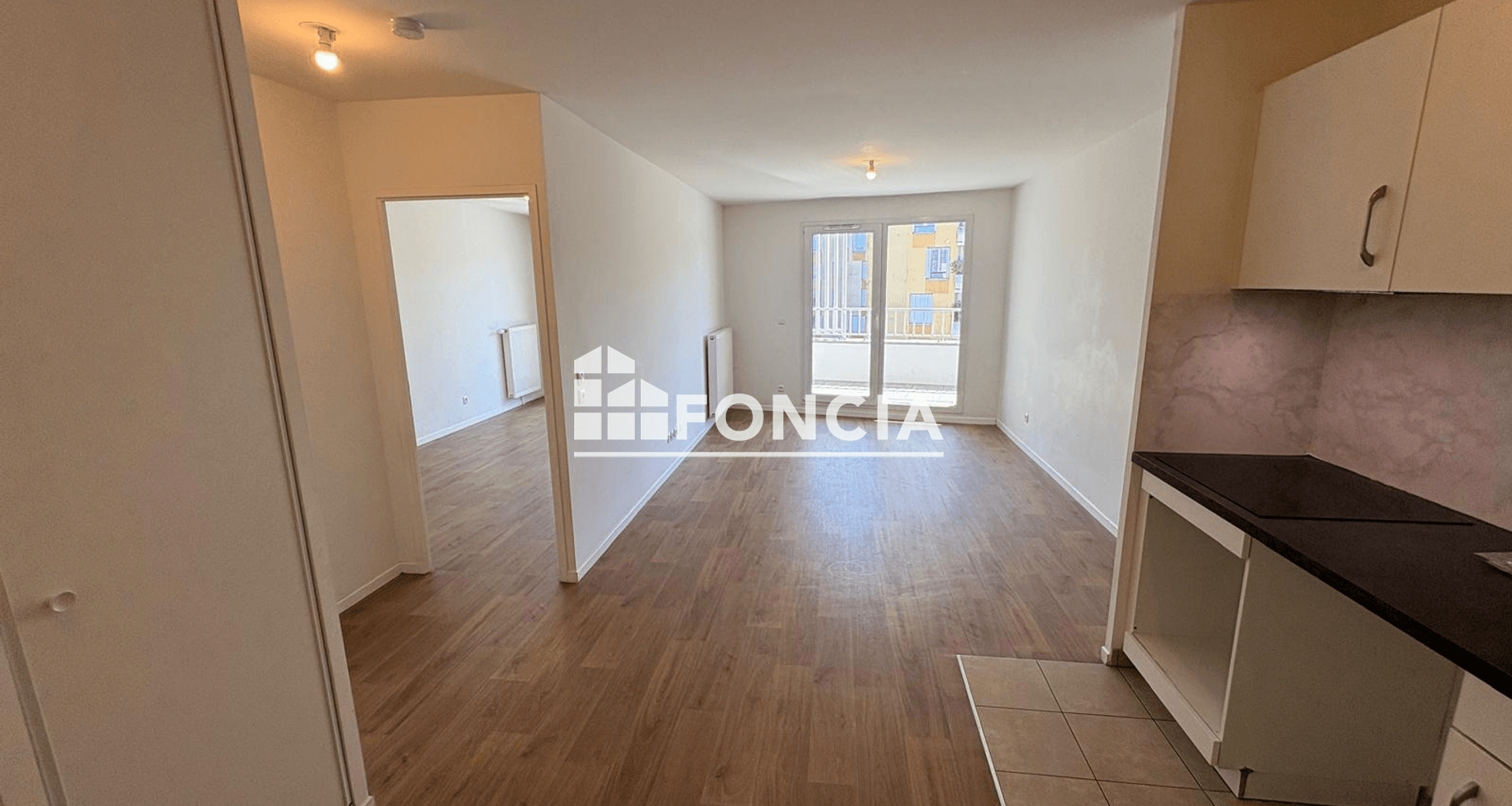 Appartement 2 pièces (46.4 m²) à louer - Ris-orangis (91130)