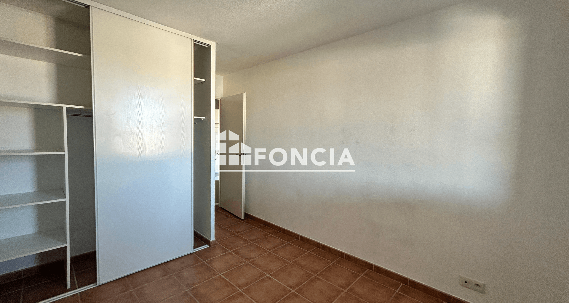 Appartement 2 pièces (44 m²) à vendre - Uzès (30700)