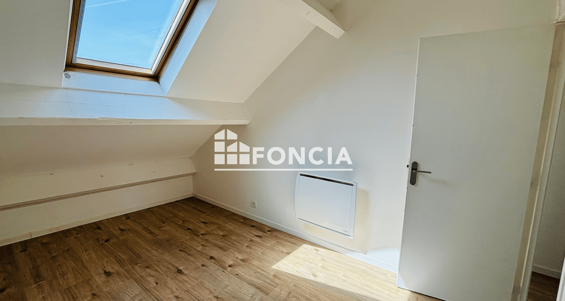 Appartement 2 pièces (41.5 m²) à louer - Enghien-les-bains (95880)