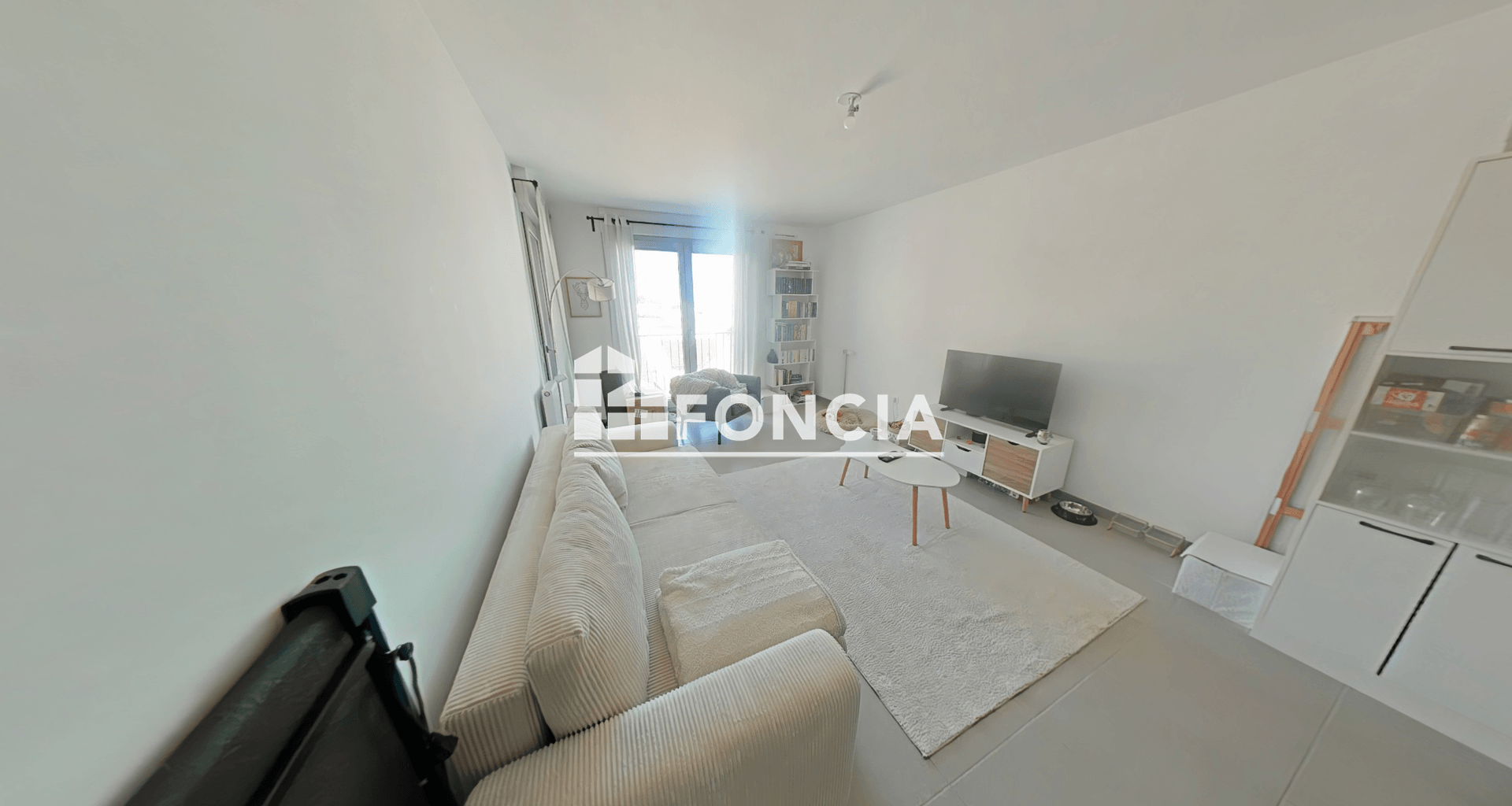 Appartement meublé 2 pièces (47.2 m²) à louer - La Courneuve (93120)