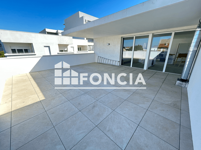 Appartement meublé 2 pièces (73.18 m²) à louer - Marseille 15ᵉ (13015)