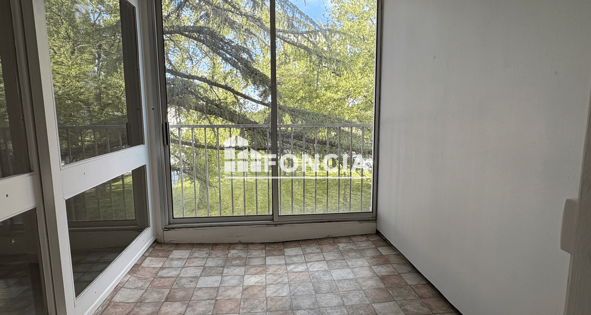 Appartement 4 pièces (81.6 m²) à vendre - Poitiers (86000)
