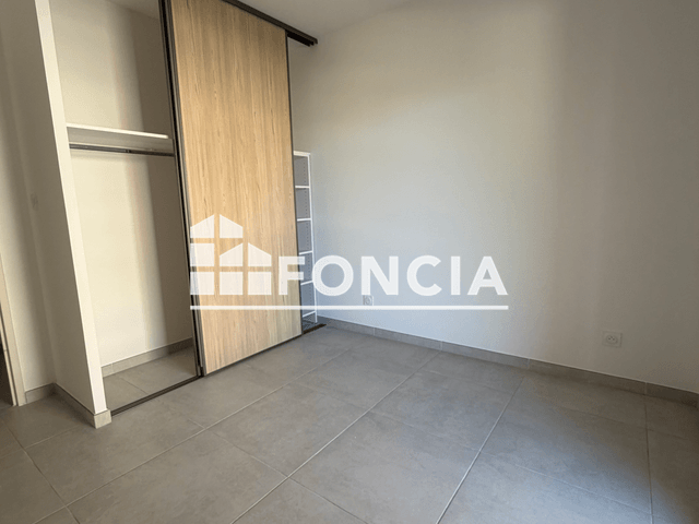 Appartement 3 pièces (67 m²) à louer - Trets (13530)