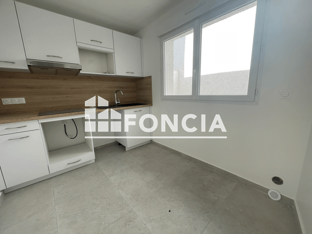 Appartement 4 pièces (85.4 m²) à louer - Lunel (34400)