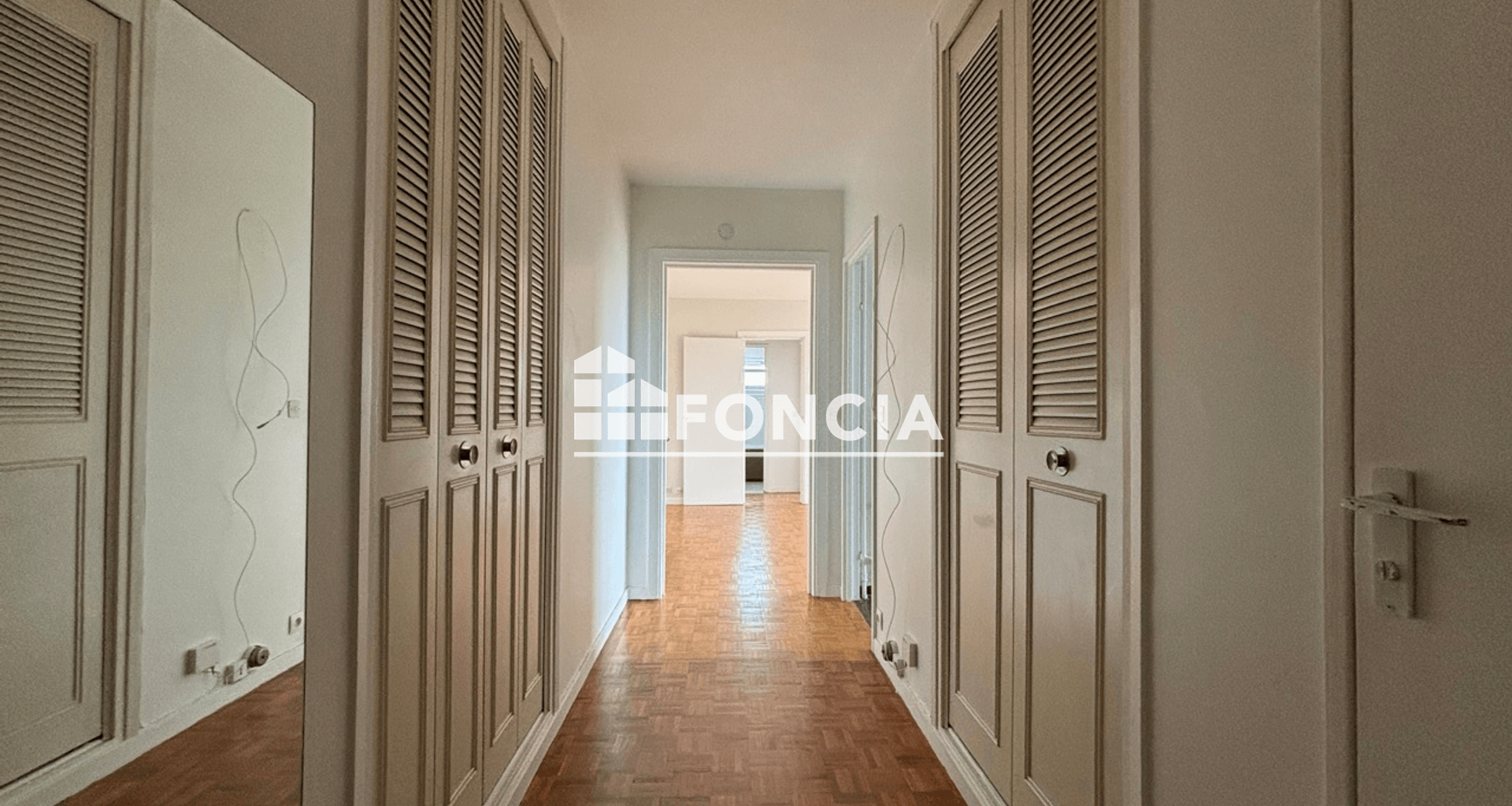 Appartement 2 pièces (49.98 m²) à louer - Marly-le-roi (78160)