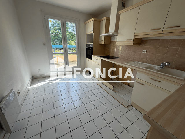 Appartement 5 pièces (106.56 m²) à louer - Besancon (25000)