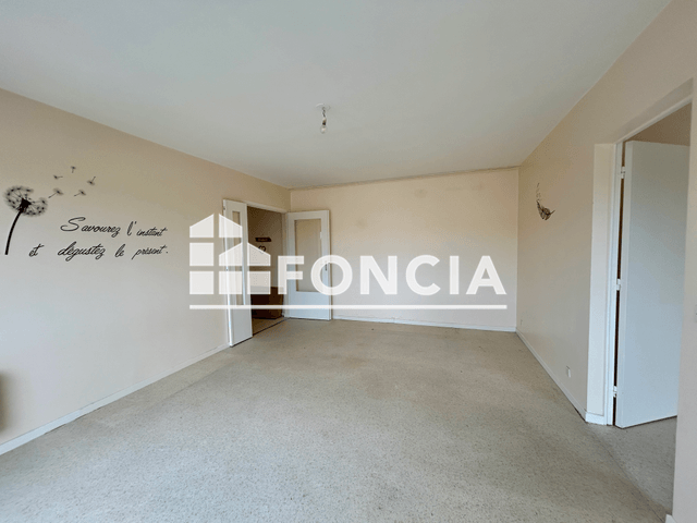 Appartement 2 pièces (48.26 m²) à louer - Lisieux (14100)